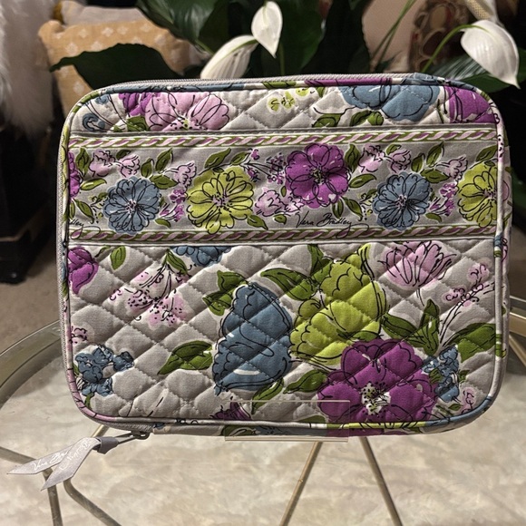 Retired Vera Bradley Watercolor Patterned Tablet Case - Picture 1 of 7